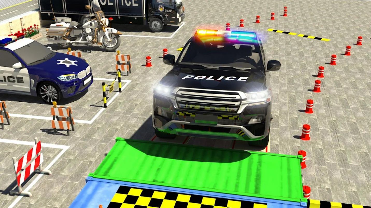 多人警车停车场游戏安卓手机版 v3.6